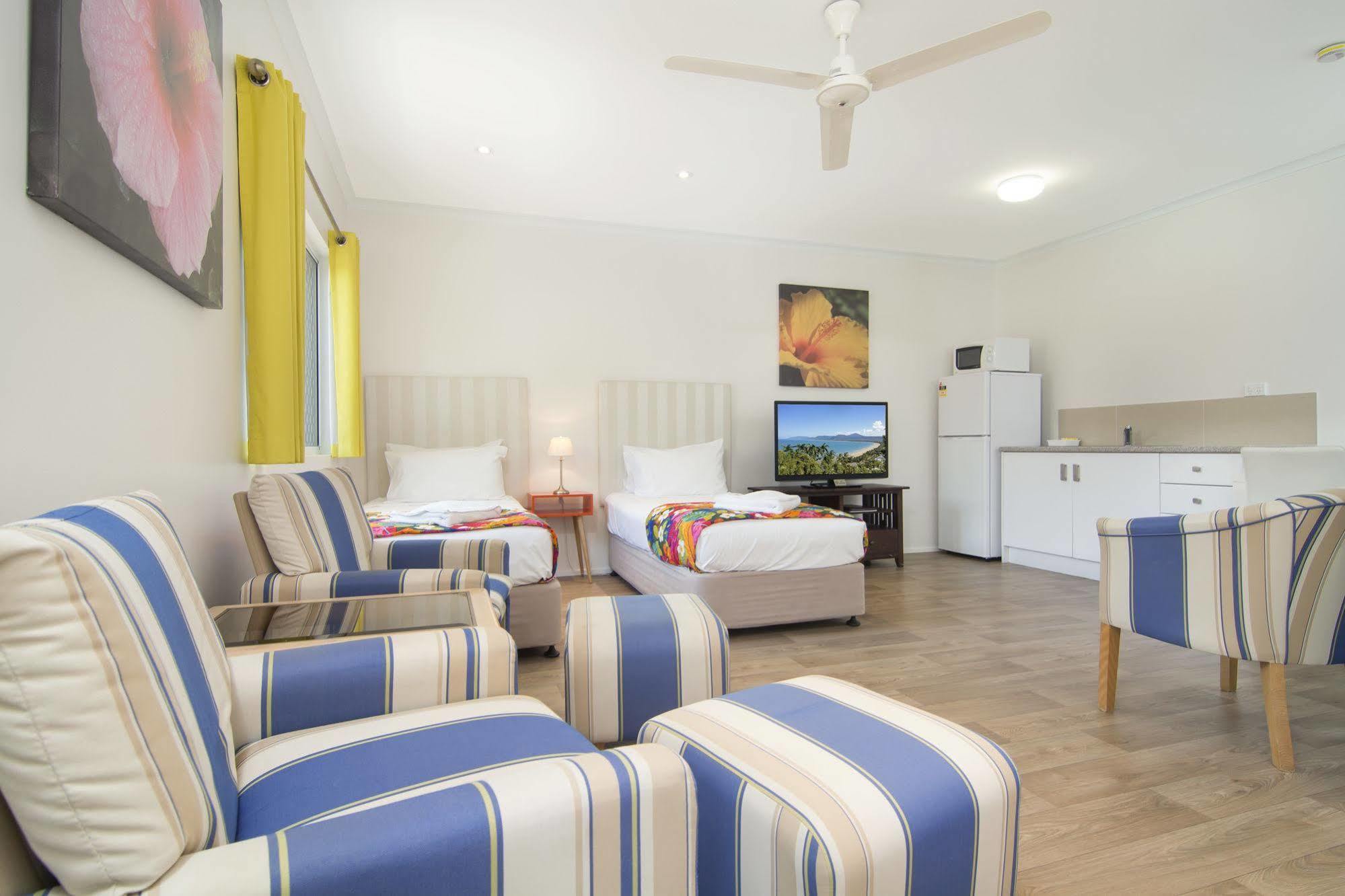 Port Douglas Motel Ngoại thất bức ảnh